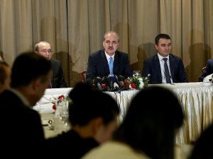 Başbakan Yardımcısı Kurtulmuş gazetecilerle iftarda buluştu