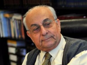 Gazeteci Hakkı Devrim hayatını kaybetti