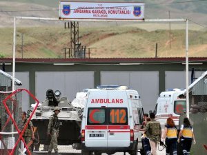 Muş'ta PKK'lı teröristler karakola saldırdı