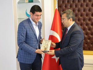 AK Parti Selçuklu İlçe Gençlik Kolları'ndan Demir'e ziyaret