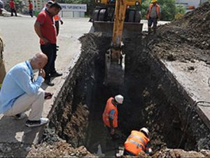 Başkent'te çöken yol için para cezası