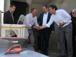 Karatay’dan Gevaş’a yardım eli