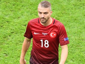 Caner Erkin Vodafone Arena'ya geliyor!