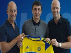 Trabzonspor'un efsanesi imzayı attı