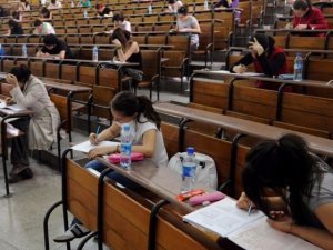 ÖSYM'den üniversite adaylarına uyarı