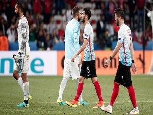 A Milli Futbol Takımı, puanla tanışamadı