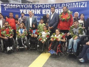Engelli milli sporcuların madalya gururu