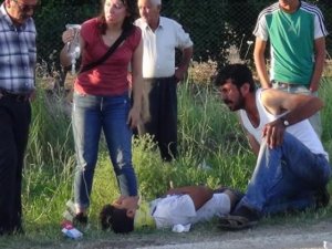 Adana'da midibüs devrildi: 32 yaralı