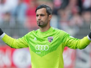 Ramazan Özcan Leverkusen'de