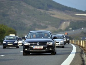 Bayram trafiğine sıcak hava uyarısı