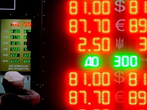 Rusya Yüksek Ekonomi Okulu: Rusya'de ekonomik kriz derinleşiyor