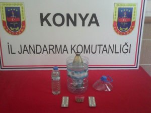 Konya’da esrar alemine jandarma baskını