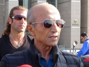 Yaşar Nuri Öztürk'ün ölümü üzerine ilk taziye mesajı yayımlayan siyasi lider!