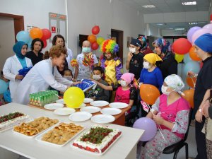 NEÜ Meram Tıp Fakültesi çocukların yüzünü güldürdü
