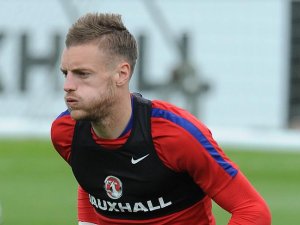 Vardy, Leicester City ile devam kararı aldı