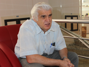 Hafızasıyla şaşırtan adam Murat Baydar