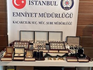 İstanbul'da 21 milyon 500 bin liralık lüks saat operasyonu