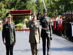 Orgeneral Akar İtalya Genelkurmay Başkanı Graziano ile görüştü