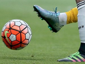13 futbolcuya para ve men cezası
