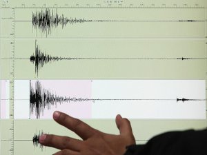 Meksika'da 5,7 büyüklüğünde deprem