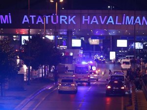 Atatürk Havalimanı'ndaki terör saldırısına dünyadan tepkiler