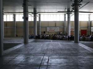 Atina'da cami yapımına direnç sürüyor
