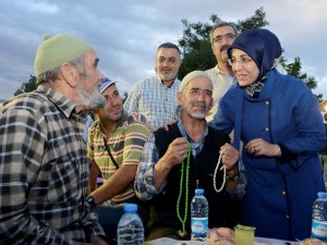 Meram’da kardeşlik iftarları sürüyor