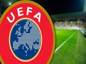 UEFA'dan saygı duruşu kararı
