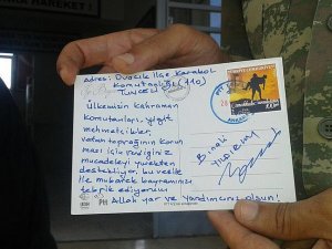 Başbakan Yıldırım'ın tebrik kartı güvenlik güçlerine ulaştı