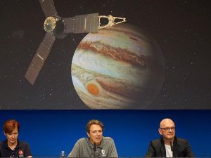 Apple'dan Juno için özel film müziği