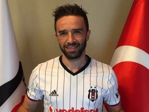 Gökhan Gönül Beşiktaş'ta