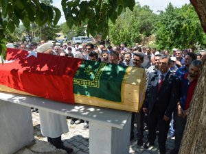 Havalimanı saldırısında ölen Merve son yolculuğuna uğurlandı