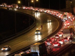 TEM otoyolunda bayram yoğunluğu