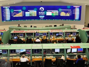 Borsa yılın ilk yarısında yatırımcısını sevindirdi
