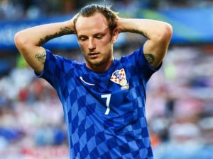 Rakitic'e şok saldırı! Evinden botla kaçtı