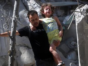 Esed rejimi Halep'te sivilleri vurdu: 5 ölü