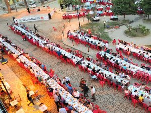 Müslüman ve Hristiyanlar iftarda buluştu