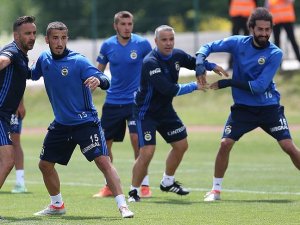 Fenerbahçe'de yeni sezon hazırlıkları sürüyor