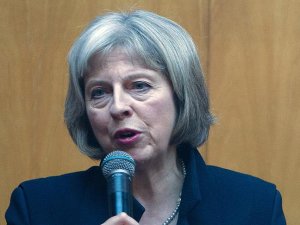 İngiltere İçişleri Bakanı May'den Brexit açıklaması
