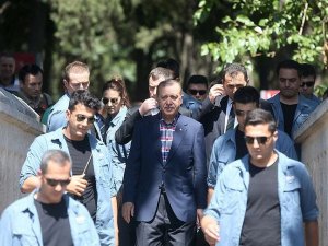 Cumhurbaşkanı Erdoğan'dan kabir ziyareti