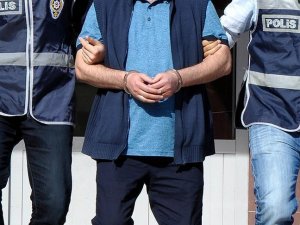 Terör operasyonunu engellemeye çalışan 12 kişi tutuklandı