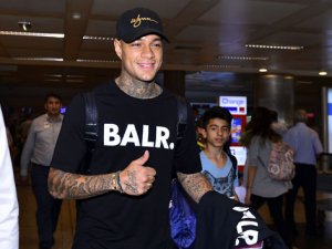Gregory Van der Wiel İstanbul'da