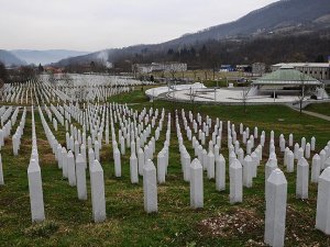 Srebrenitsa'da bu yıl 127 kişi toprağa verilecek