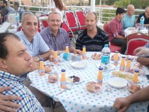 89 Konya İHL mezunları iftarda buluştu