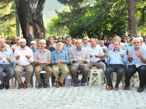 Akşehir'de arife duası