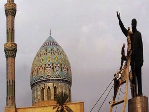 “Saddam’ın heykelini yeniden dikmek isterim”