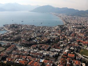 Nüfusunun 7 katı misafiri ağırlıyor