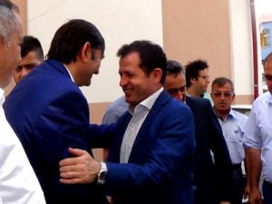 Milletvekili Altunyaldız, partililerle bayramlaştı