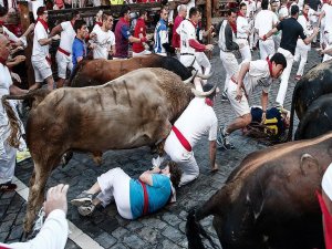 San Fermin Festivali'nde tehlikeli koşu