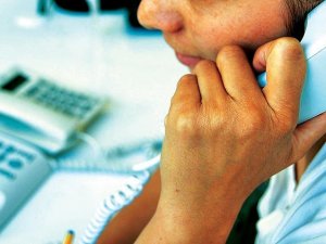 Sigarayı bırakmak için telefona sarıldık